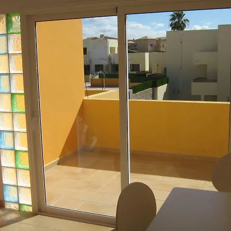 Los Delfines Apartamento *